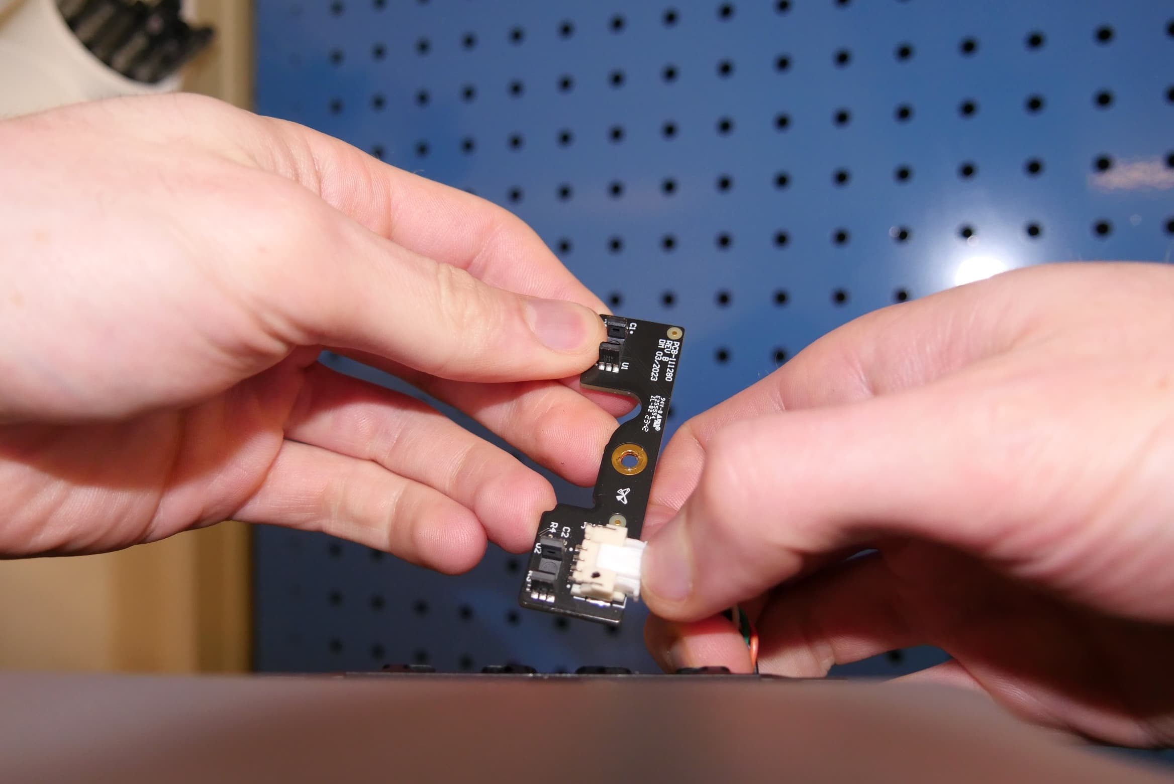Disconnect the Z-axis limit switch cable
