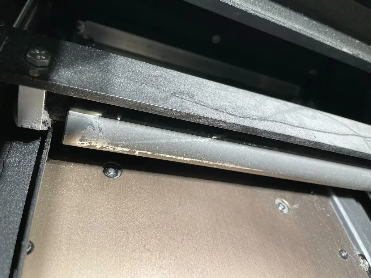 TPU 90A Powder buildup on the recoater