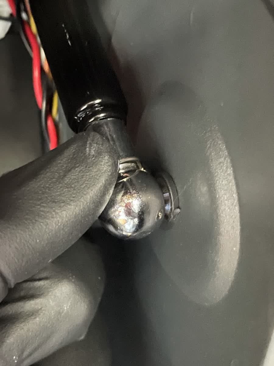 rotate-gas-spring-rings.jpg