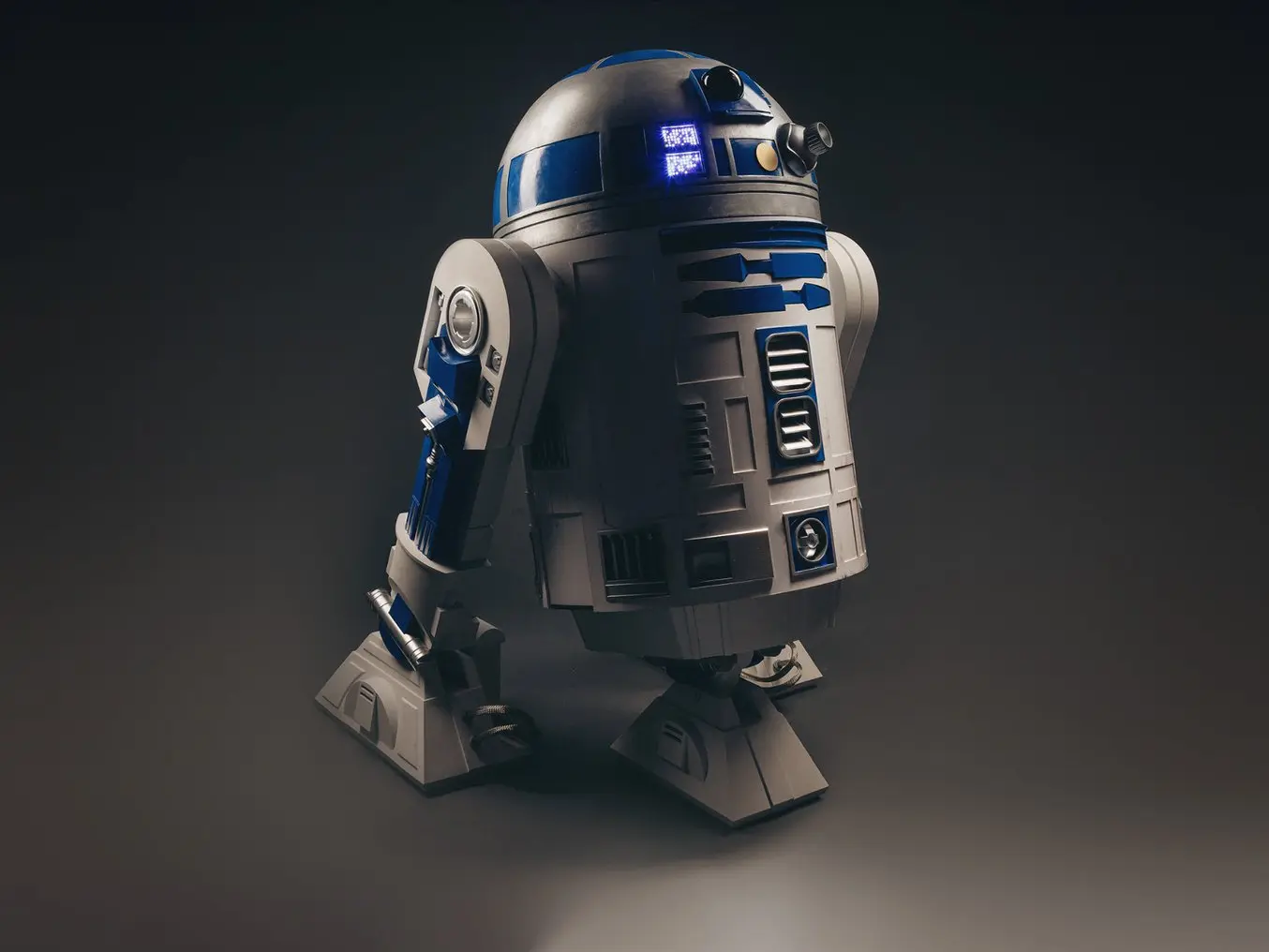 R2-D2 impreso en 3D "Disculpe señor, pero esa unidad R2-D2 está en condiciones óptimas, es una verdadera ganga".