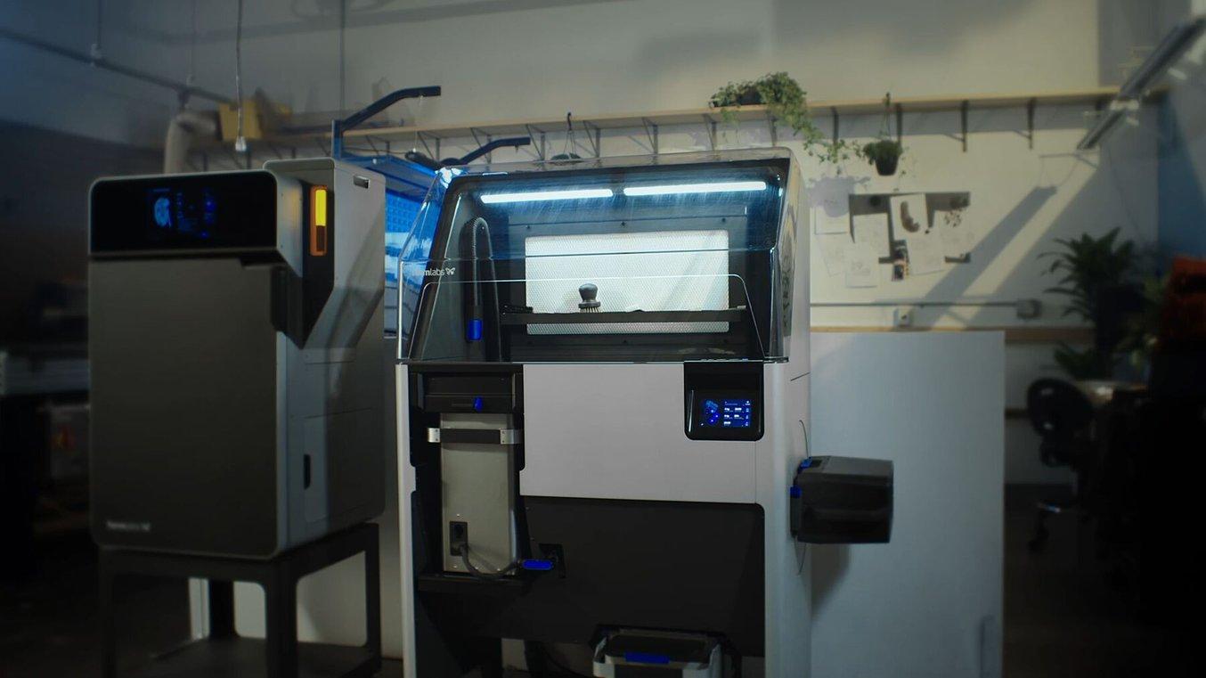 Fuse 1 and Fuse Sift SLS 3D printer and post-processing, powder reclamation and nylon recovery unit