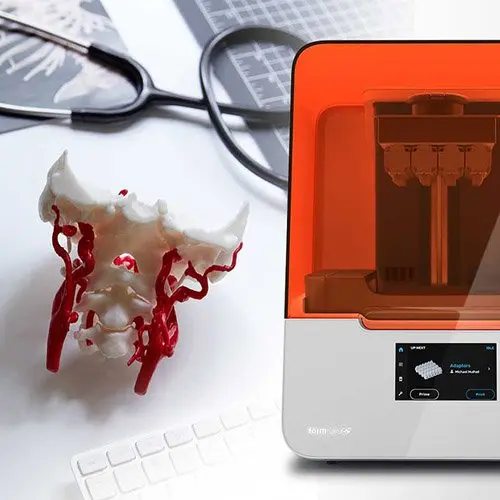 Estereolitografía - Impresora 3D de resina Form 3B