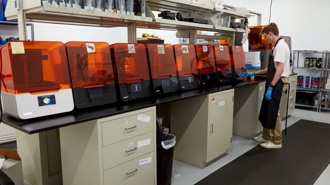 restor3D operates a fleet of over 25 Formlabs 3D printers