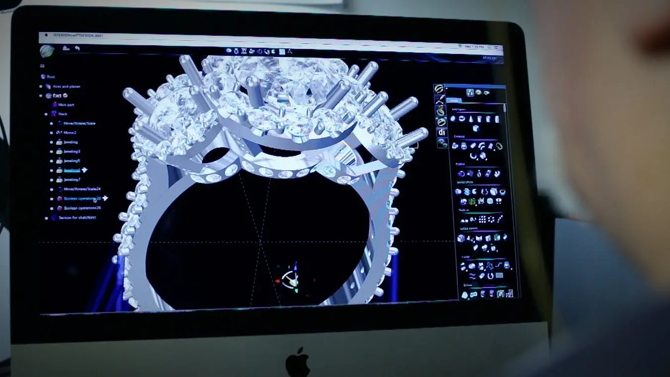 I designer di gioielli possono avvalersi di un software CAD per progettare pezzi di gioielleria.