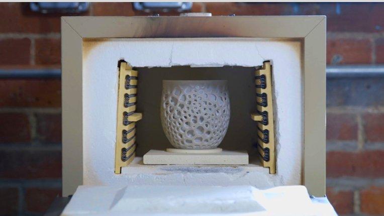 Burning Ceramic 3D printed part - Fire