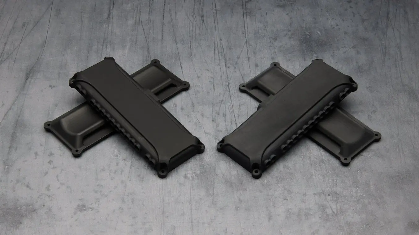 Black Resin Contrast