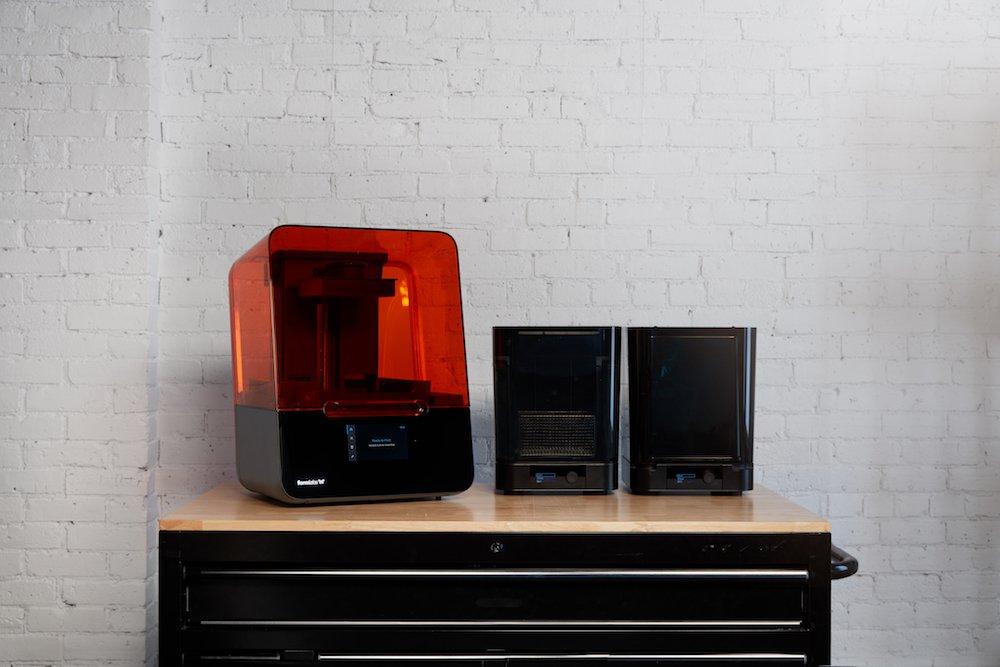 3d printers at a home desk