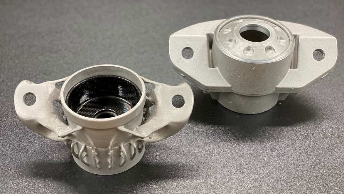 Das Endergebnis, hergestellt mit einer Kombination aus Metall-3D-Druck und Verbundwerkstoffen.