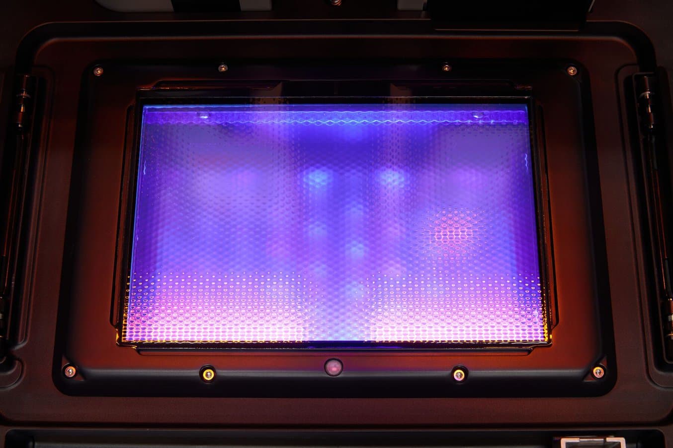 Prevent warping with reliable magnetic adhesion