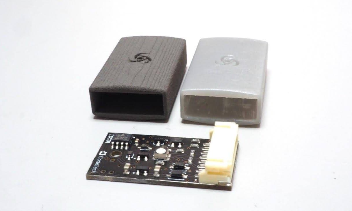piezas de coche impresas en 3D mediante SLS y SLA