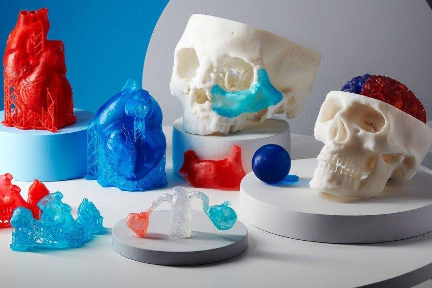 coloring medical 3D printed parts