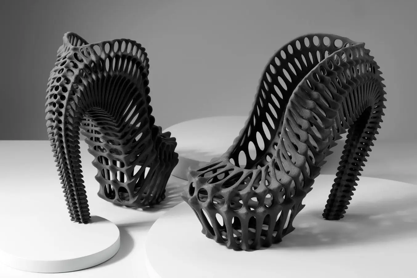 L’impression 3D SLS est idéale pour imprimer des pièces élaborées ou à géométrie complexe. Exemple de pièce imprimée sur une imprimante 3D SLS Fuse 1.