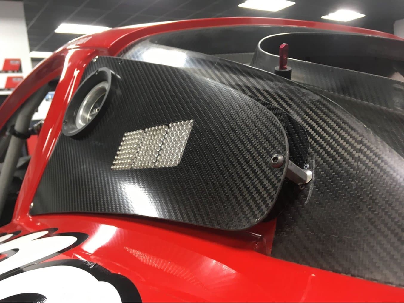 How to Manufacture Carbon Fiber Parts