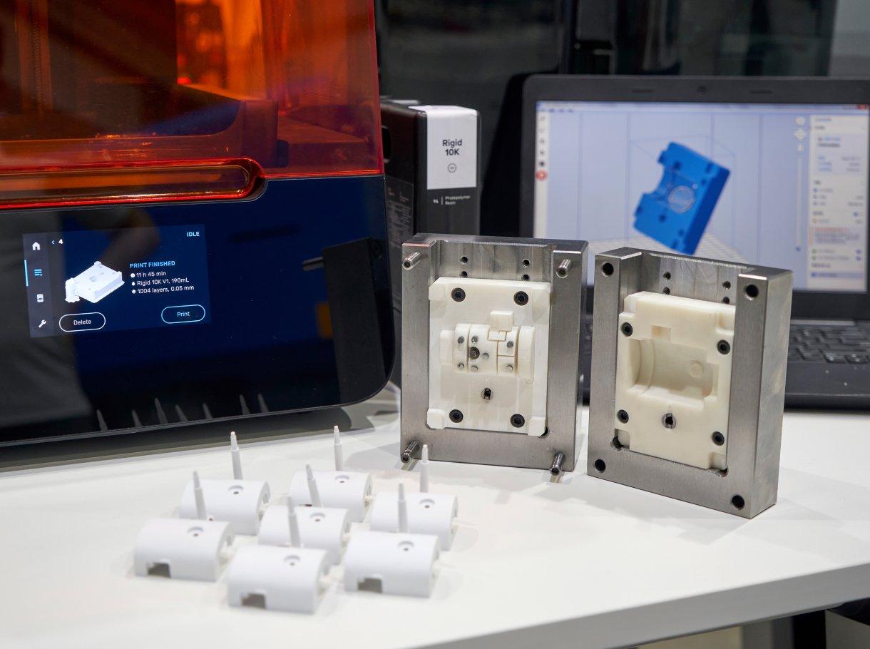 Moldes de inyección impresos en 3D para la producción en series cortas